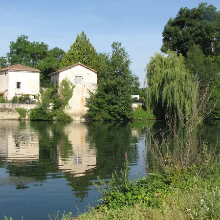 La Rive D Hotes The Riverside Retreat * Jarnac